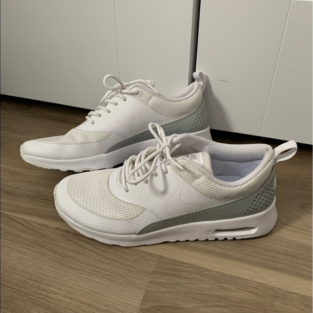 Nike air max thea shoes
